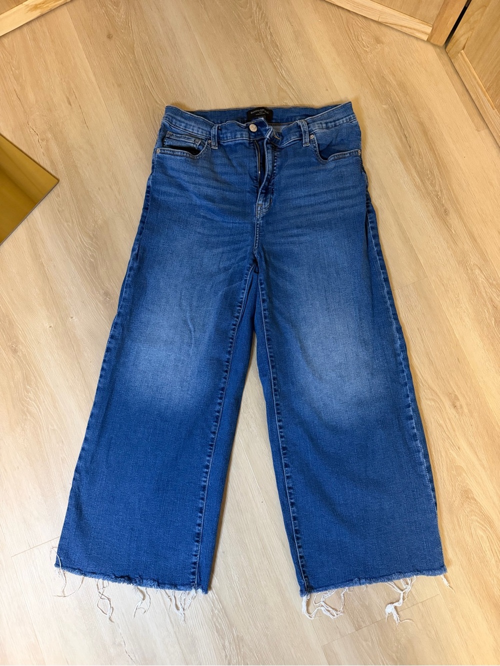 Banana Republic High-Rise Wide-Leg Crop Jeans